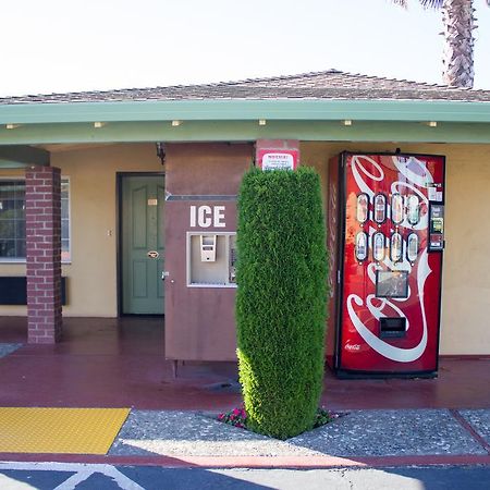 King'S Rest Motel Gilroy Exterior photo